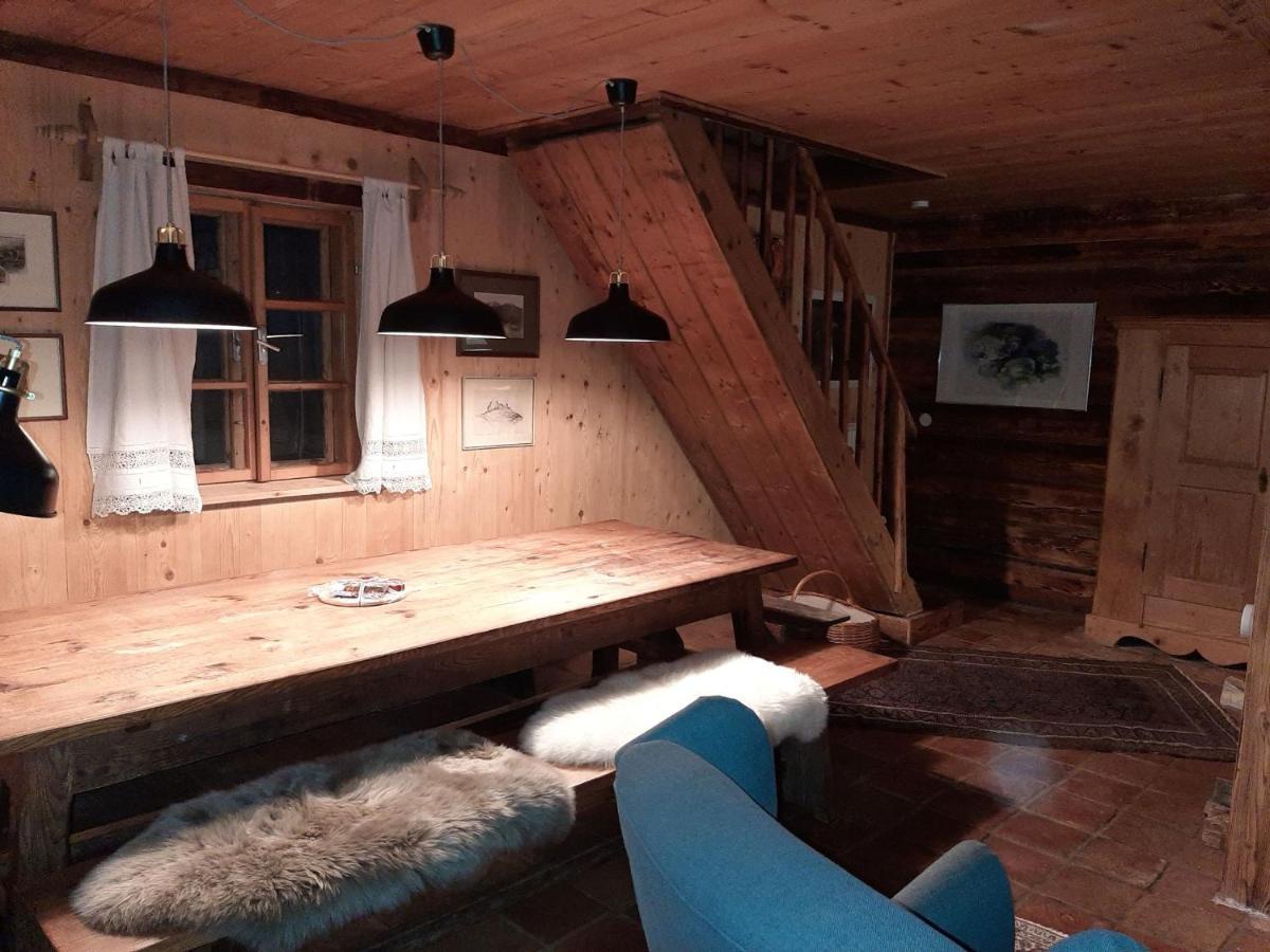 Almhuette Chalet Hirschfisch Bodensdorf Bagian luar foto