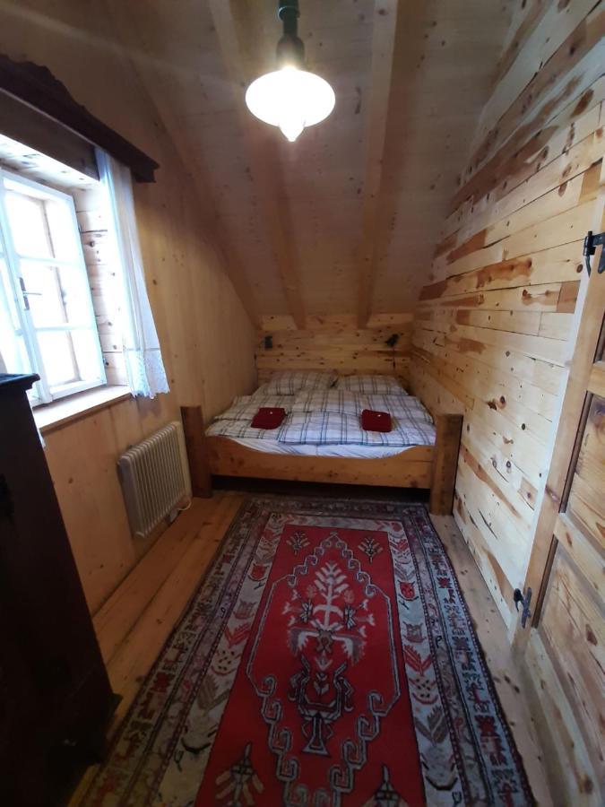 Almhuette Chalet Hirschfisch Bodensdorf Bagian luar foto